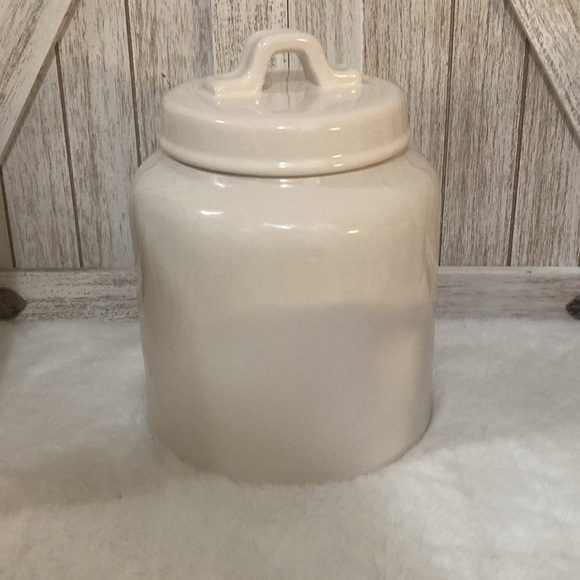 Rae Dunn Home for the Holidays Canister - Picture 3 of 6